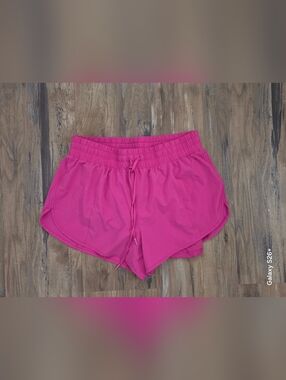 90 Degrees by Reflex Hot Pink Lightstreme Alpine 2 in 1 Short